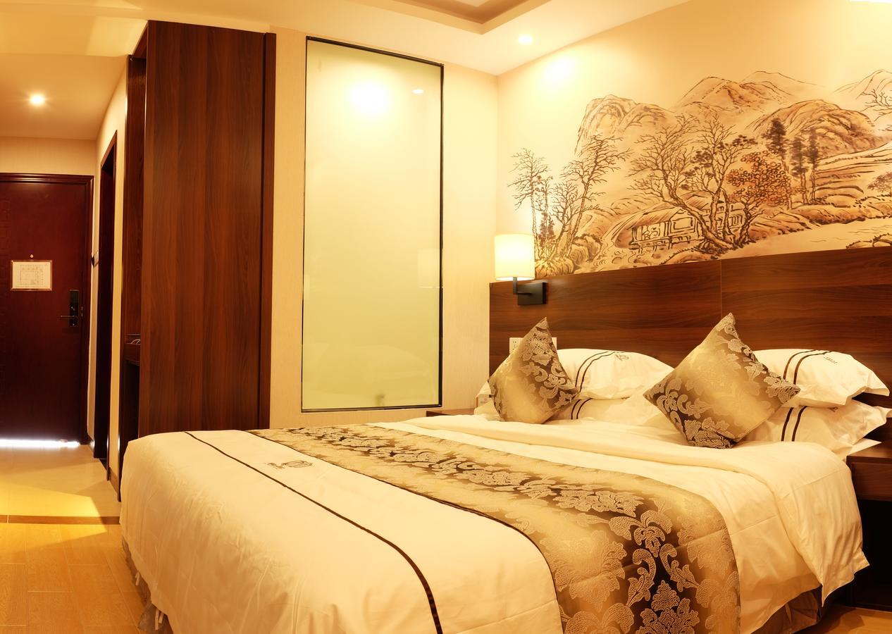 Dmall Hotel Kigali Bagian luar foto