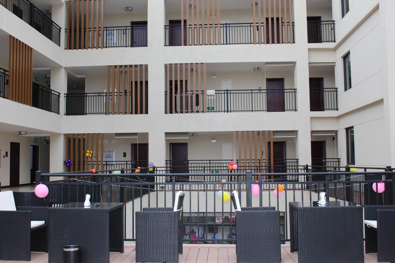 Dmall Hotel Kigali Bagian luar foto