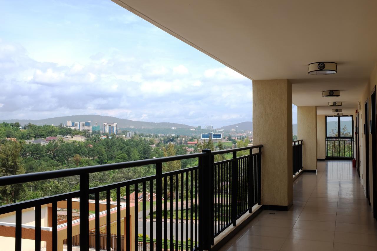 Dmall Hotel Kigali Bagian luar foto
