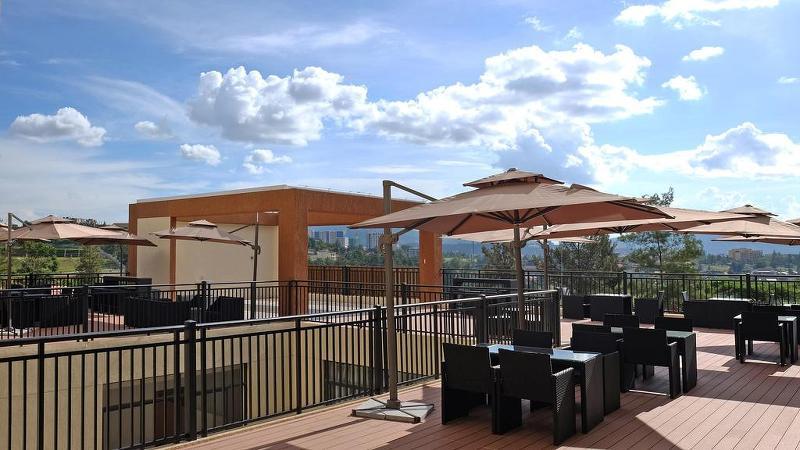 Dmall Hotel Kigali Bagian luar foto